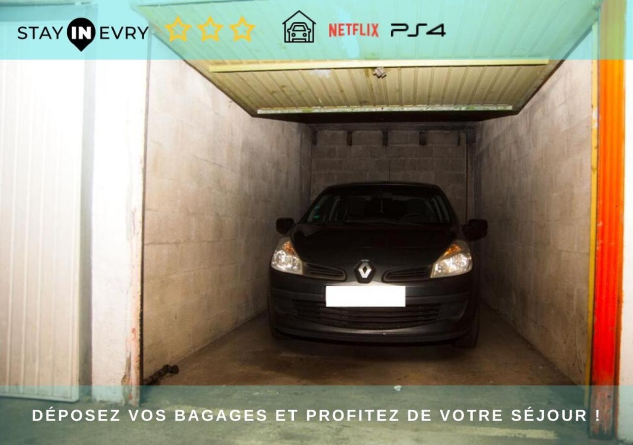 Stay In Evry Courcouronnes Exteriör bild