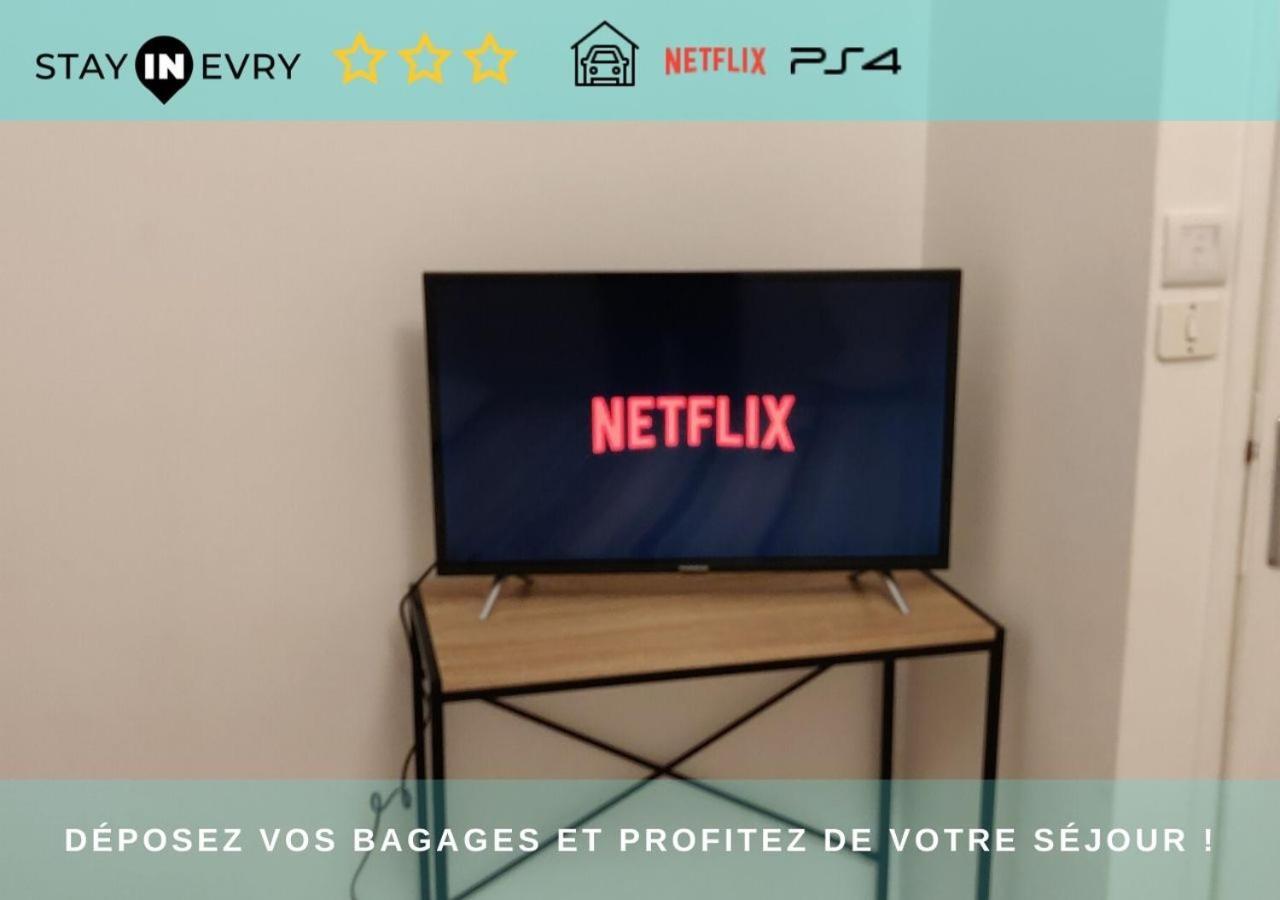 Stay In Evry Courcouronnes Exteriör bild